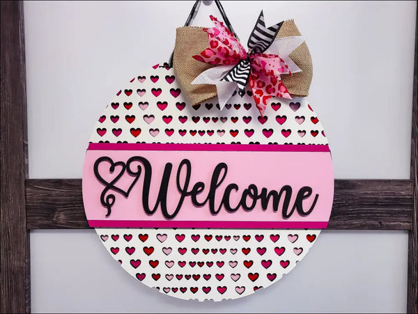 Valentine’s Day welcome door hanger sign with heart pattern, perfect decorative door sign